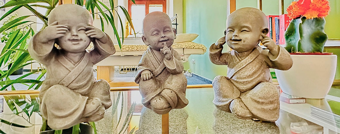 3 Buddhas
